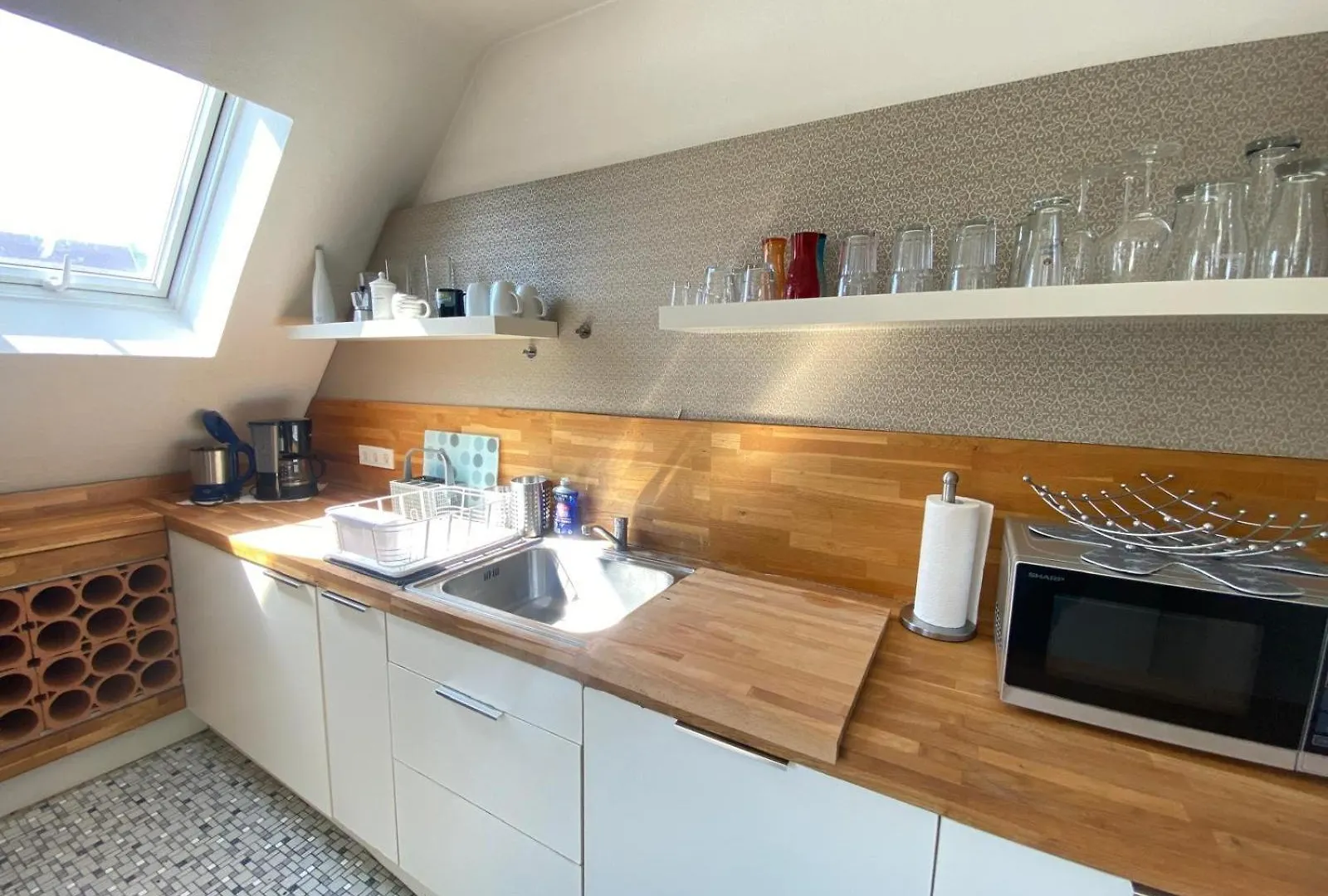 3-Zimmer-Wohnung Mit Terrasse Und 2 Schlafzimmern Nürnberg 0*,  Németország